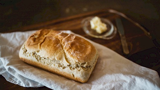 zelfgebakken brood